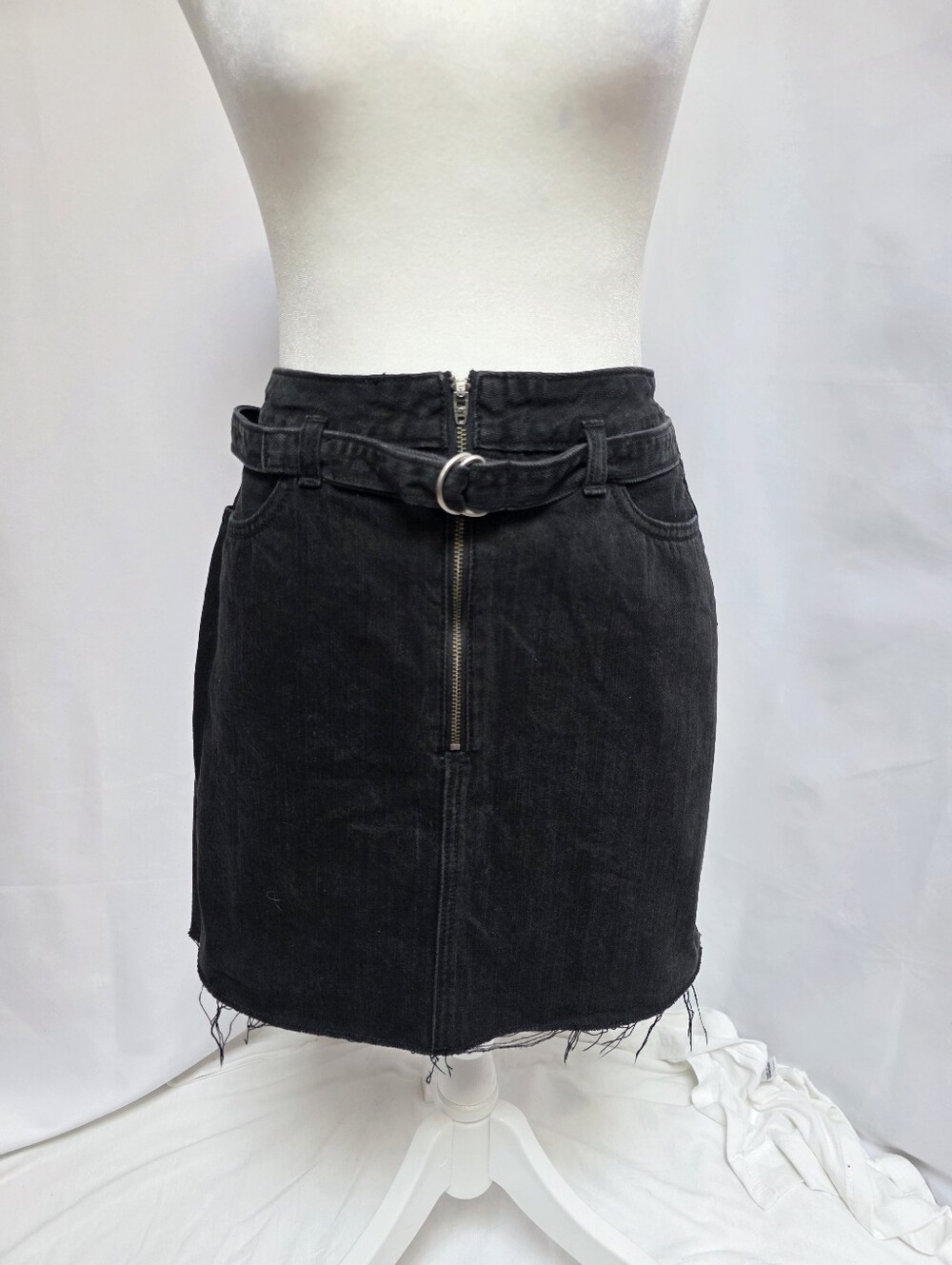 Hollister Black High Rise Denim Mini Skirt Raw Hem Belted Size 9